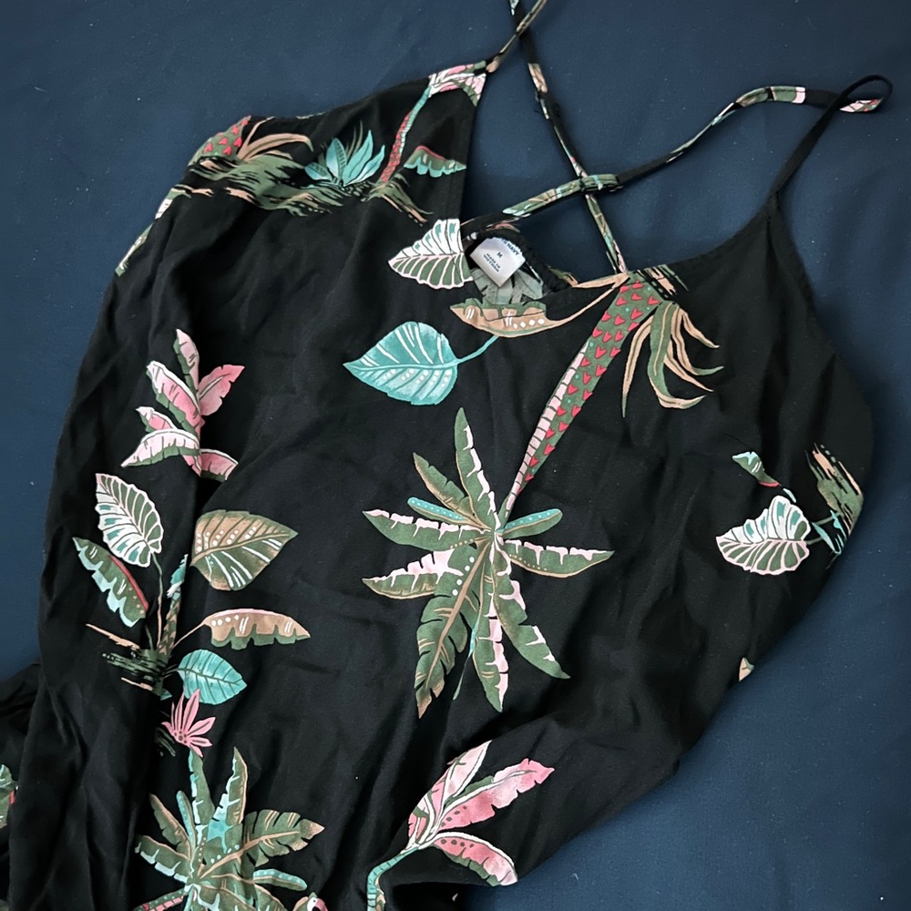 🎀3/$20~ floral Old Navy beach dress